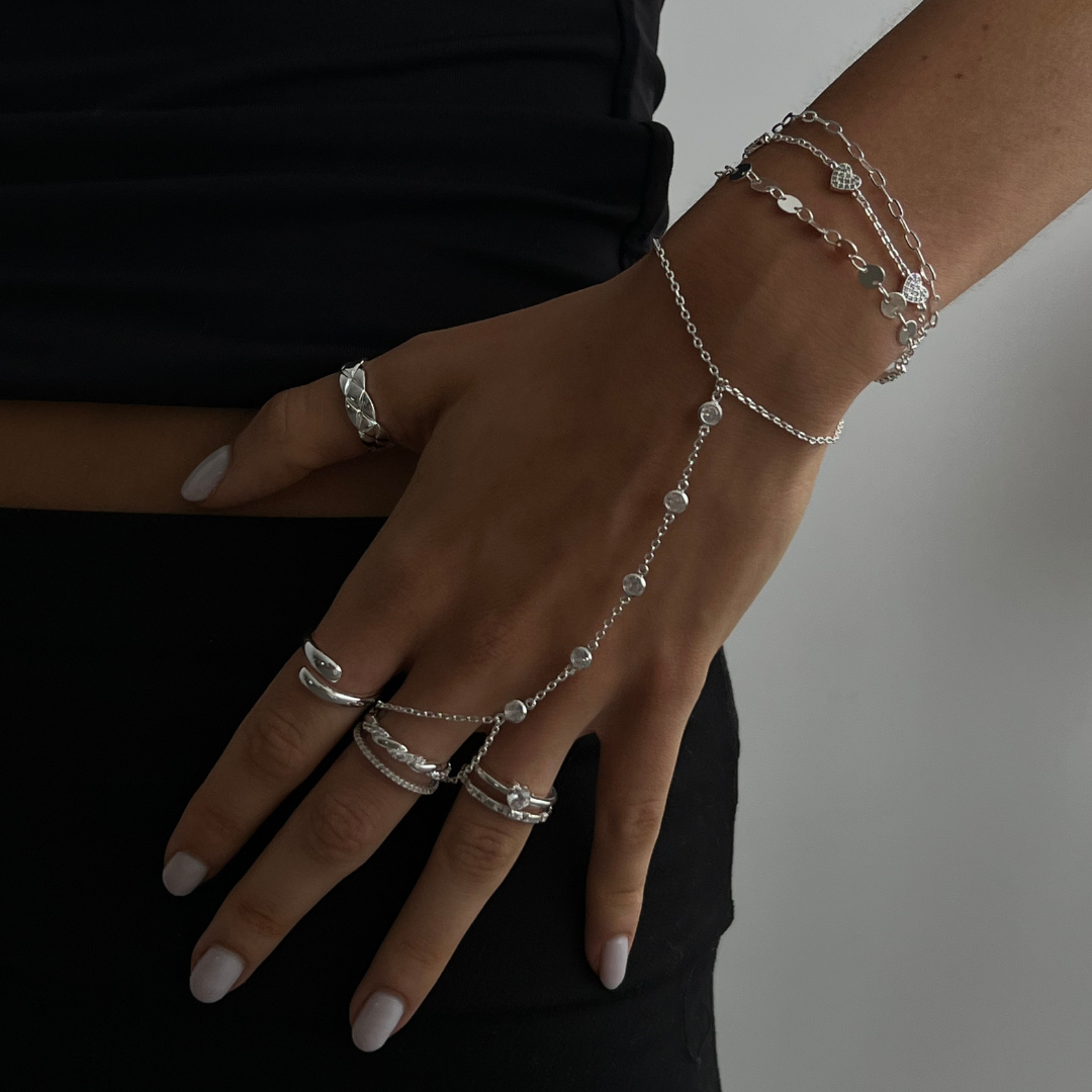 Viral Hand Chains:Anti Tarnish Waterproof